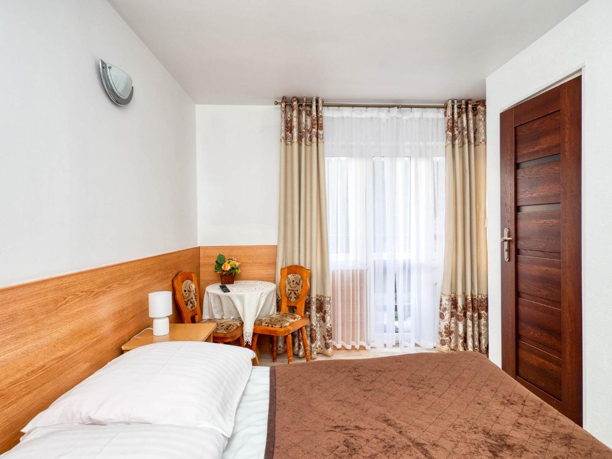 Bed and Breakfast Anna Maria à Ciche Małe Extérieur photo